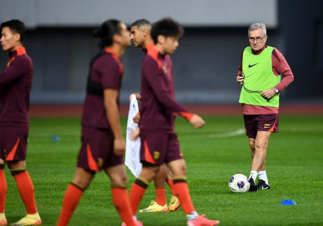 开云体育平台-国足队会严防黑色N分钟再现 伊家军何时零封一把