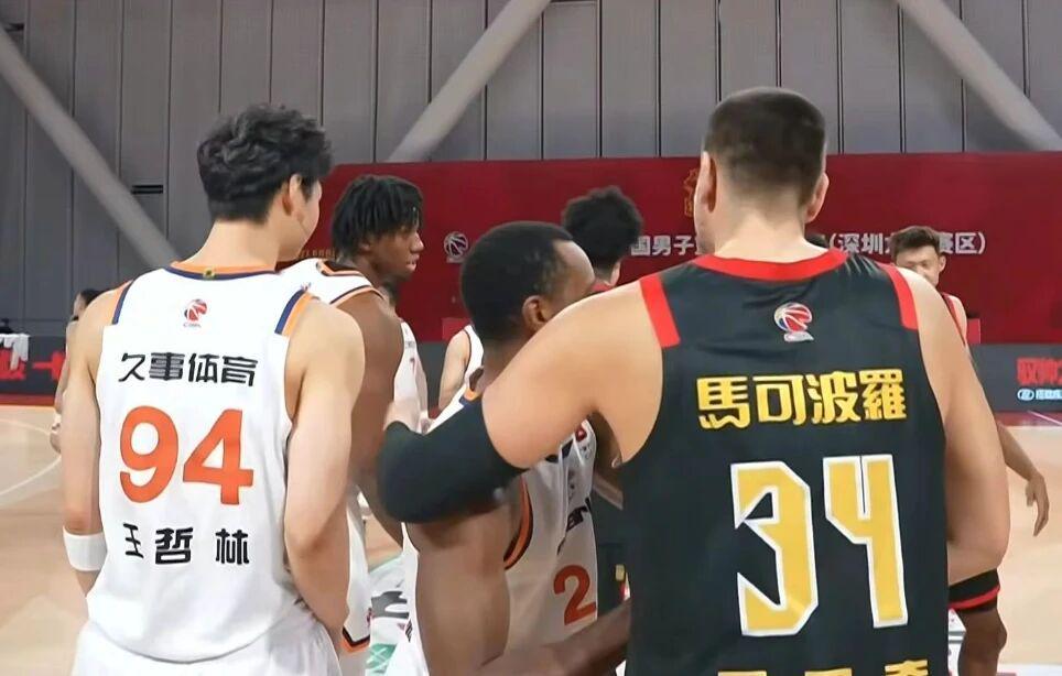 CBA连连爆冷！上海不敌深圳，辽宁山西完败，北京广厦险险过关！