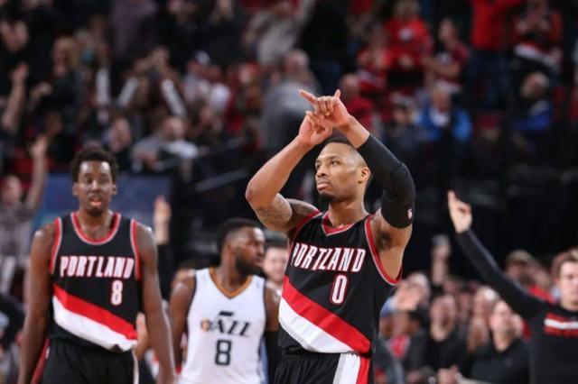 利拉德度过33岁生日 开拓者送上最后一次祝福?