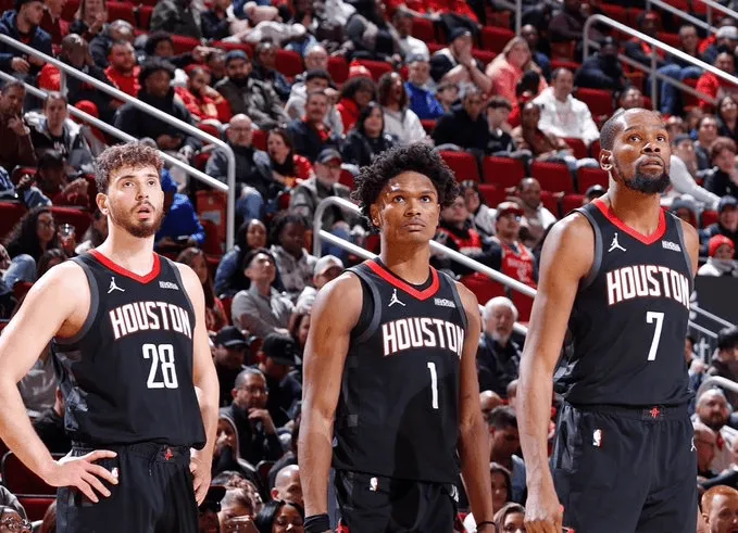 开云体育移动版-火记：火箭最后三场比赛都在主场，很有可能三连胜收官